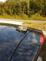 VERITABLE ANTENNE REQUIN SHARK NOIR BRILLANT - MONTAGE PLUG AND PLAY - PEUGEOT 208 – Image 2