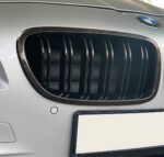 2 GRILLE DE CALANDRE REVETEMENT LOOK CARBONE GOLD + VERNIS DOUBLE LAME POUR BMW SERIE 5 F10 F11 – Image 6