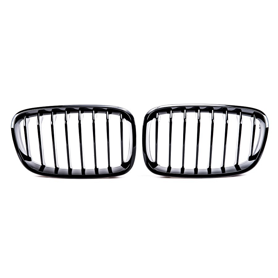 BM200440-1.jpg 2 calandre noir brillant look M performance BMW série 1 F20 / F21 phase 1 de 07/2011 à 02/2015 – Image 1